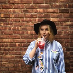 Meet your Posher, Elizabeth